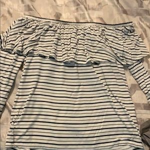 American eagle off the shoulder